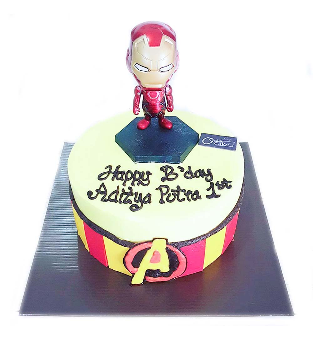 Cake iron man